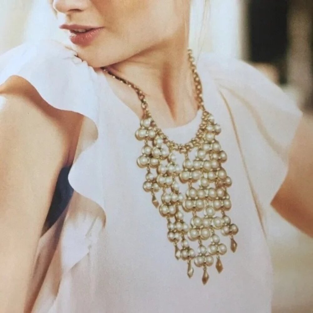 Stella & Dot Dahlia Pearl Bib Statement Necklace - Picture 4 of 9